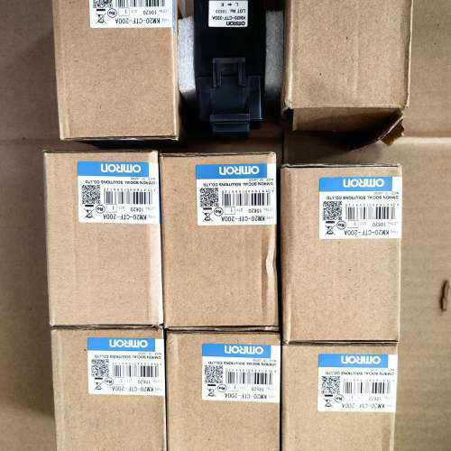 KM20-CTF-200A    稳压电源议价