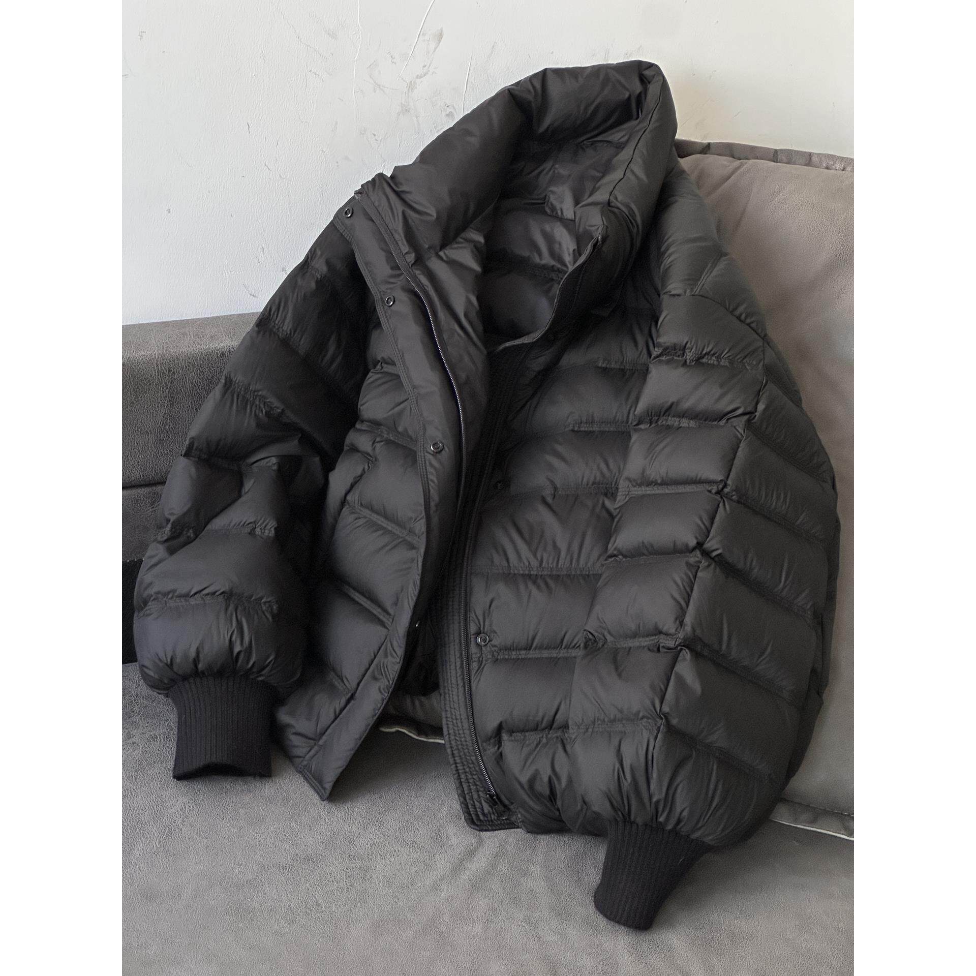 欧韩女装特色设计感立领排骨羽绒服潮黑色白鸭绒带包包保暖御寒外
