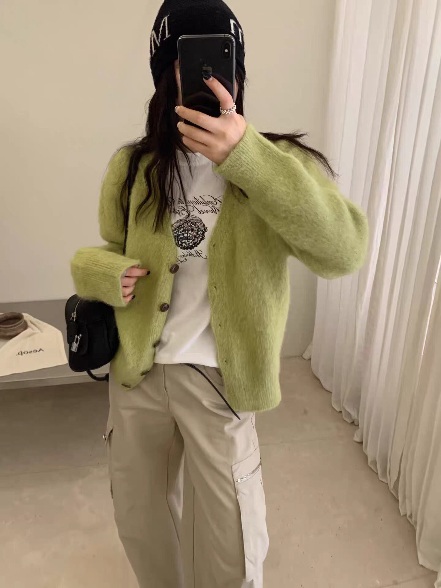 温柔风拉毛拉绒v领毛衣开衫女