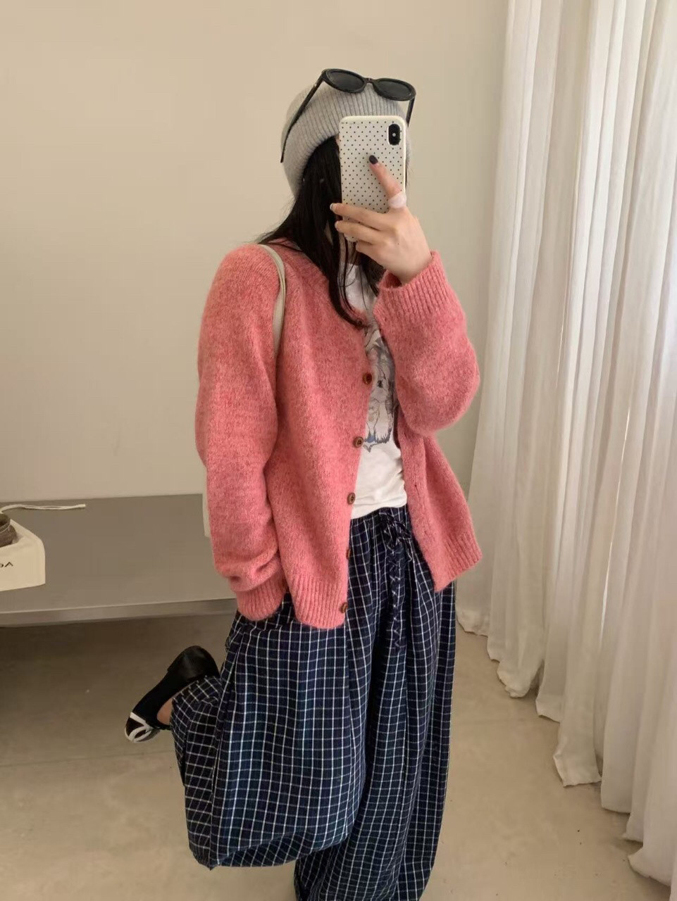 复古杂色花线圆领粉色毛衣外套女