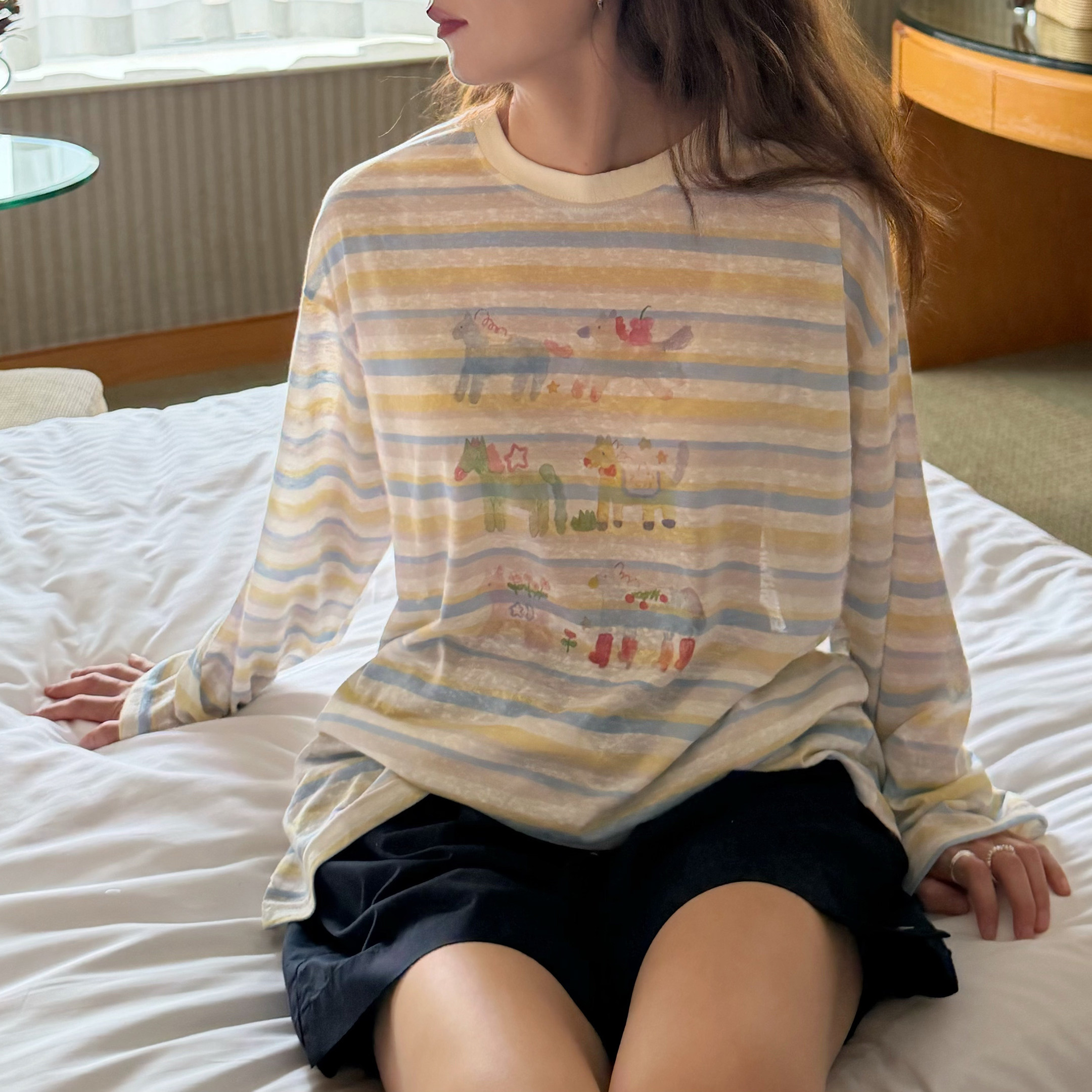 大吹女DCN  活力多巴胺配色条纹长袖圆领套头防晒宽松罩衫上衣