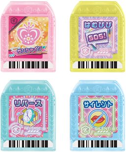 日本新款挚友x战士闪耀能量联动玩具记忆卡内存卡女孩玩具礼物