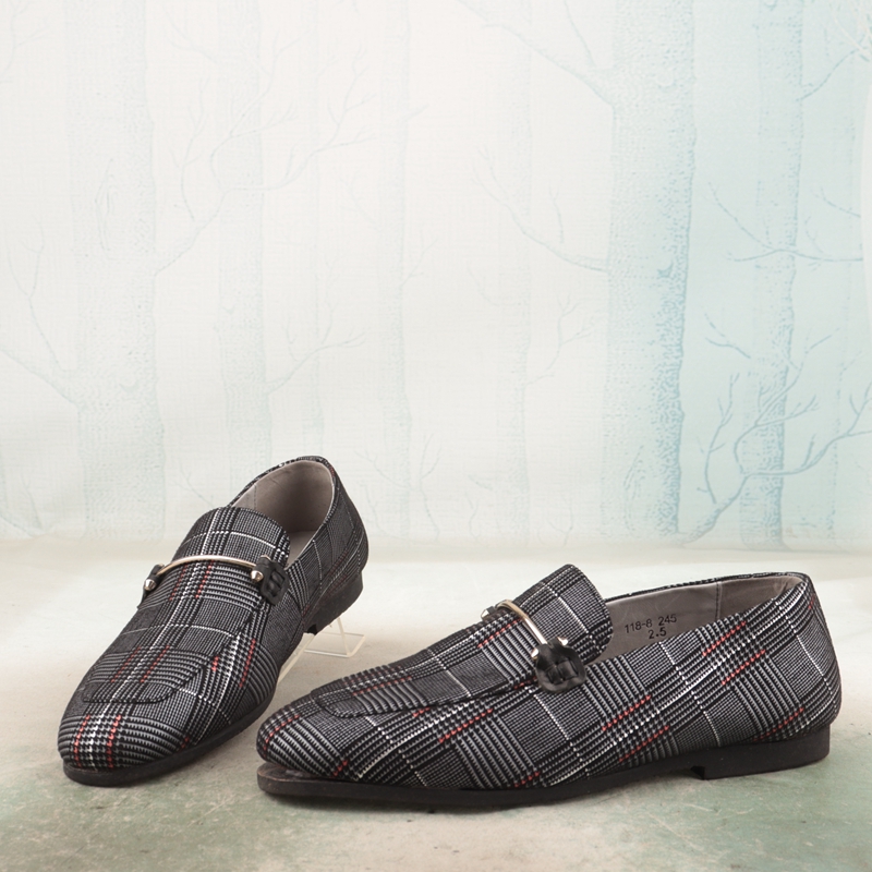 格纹绒布金属扣低跟猪皮里乐福鞋