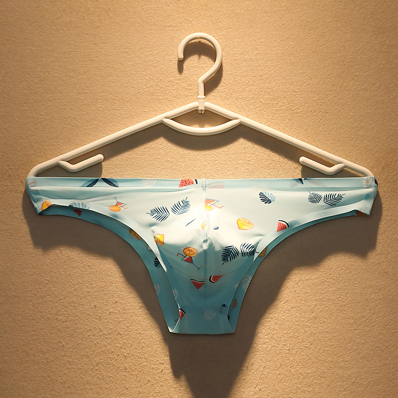 三四丁半包臀冰丝三角裤性感纯欲
