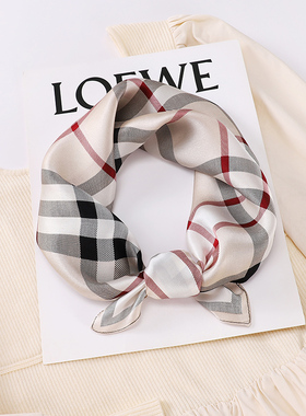 杭州丝绸春秋季花丛蝴蝶绿色真丝围巾100%桑蚕丝丝巾小方巾领巾女