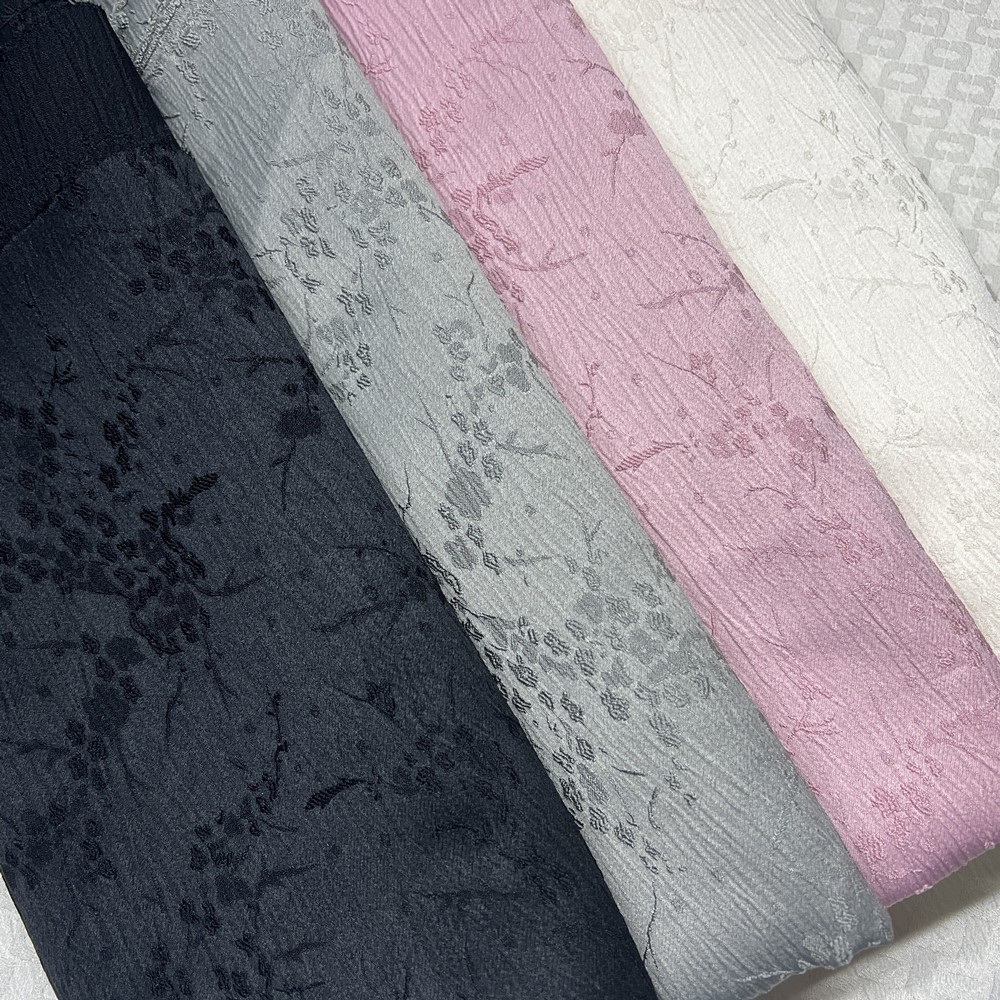 仿人丝提花 小梅花起皱复古浮雕面料 女装西装棉服古装旗袍布料