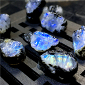 天然斯里兰卡蓝月光石原石矿物标本装 饰品配饰吊坠家居桌面摆件