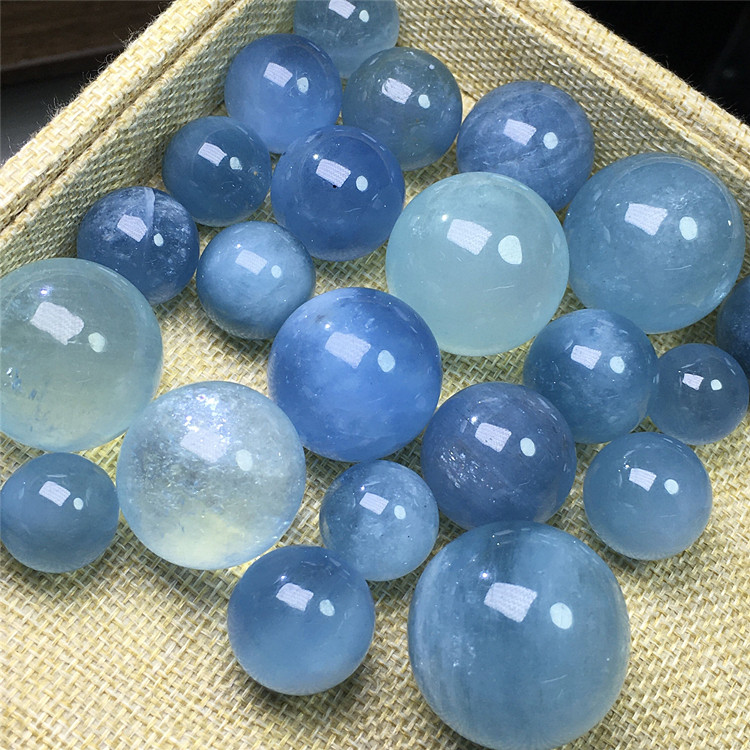 天然水晶海蓝宝原石球人鱼泪包蓝色单珠手链手工串珠多宝项链配件