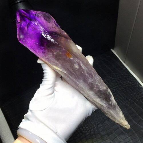 天然乌拉圭紫水晶权杖骸骨骨干