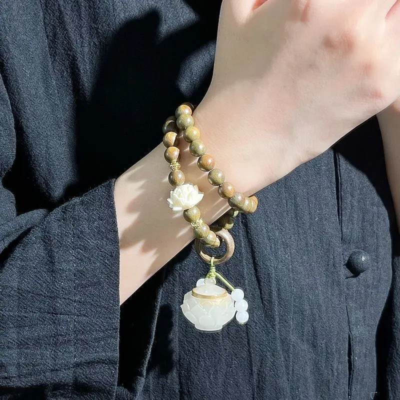 天然檀香木质文玩佛珠绿檀手链莲花跑环复古学生盘玩手串货源