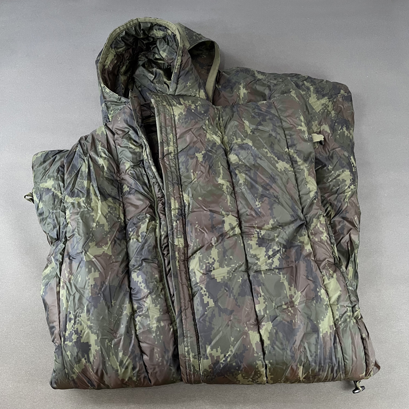 户外露营旅行便携保暖迷彩睡袋被