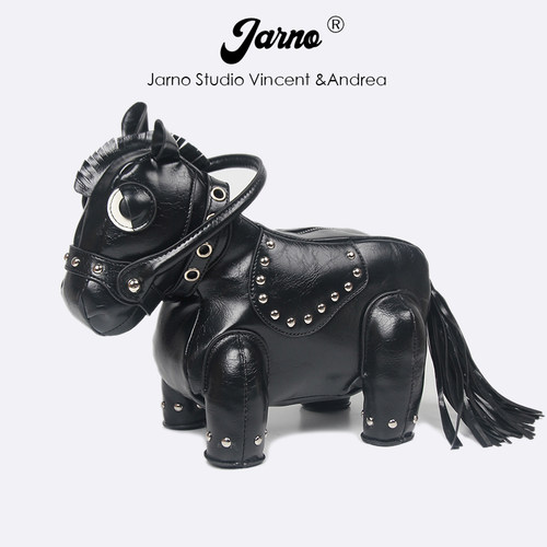 2025夏新款甜酷辣妹风个性创意小马动物造型包包斜挎包设计感小众