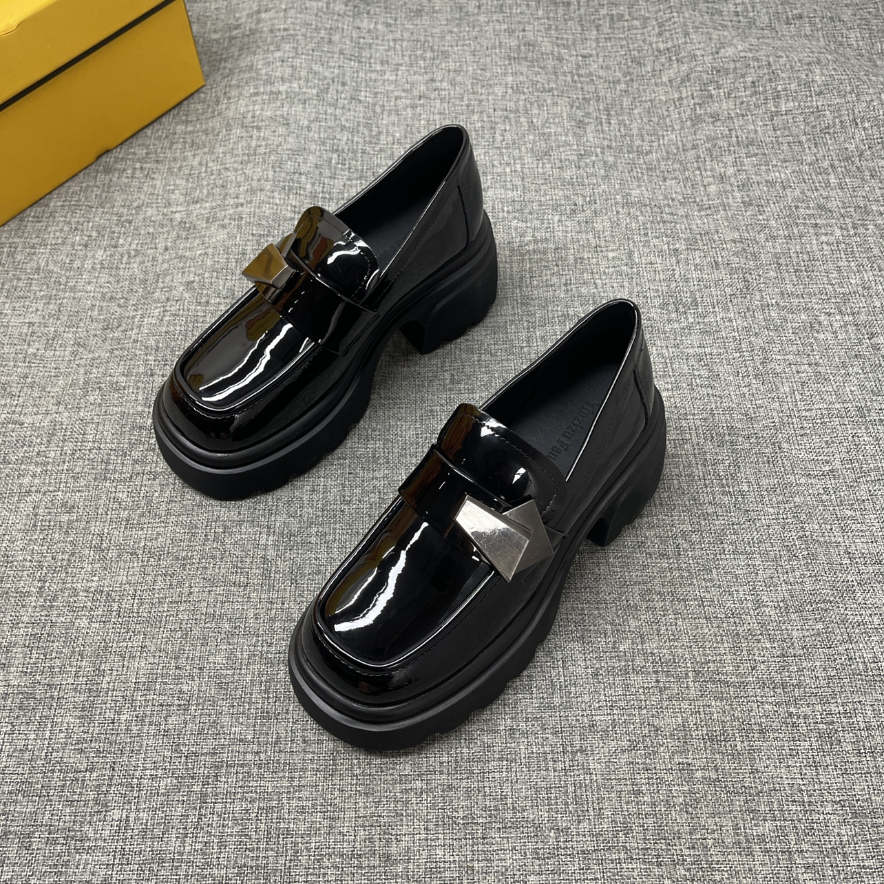 小码乐福鞋女一脚蹬女鞋