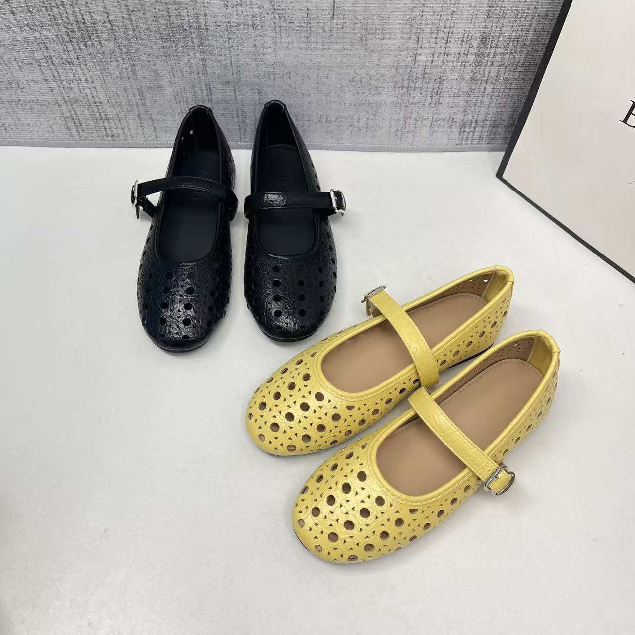 超软一字带法式凉单鞋女夏季平底芭蕾鞋镂空洞洞鞋透气玛丽珍鞋