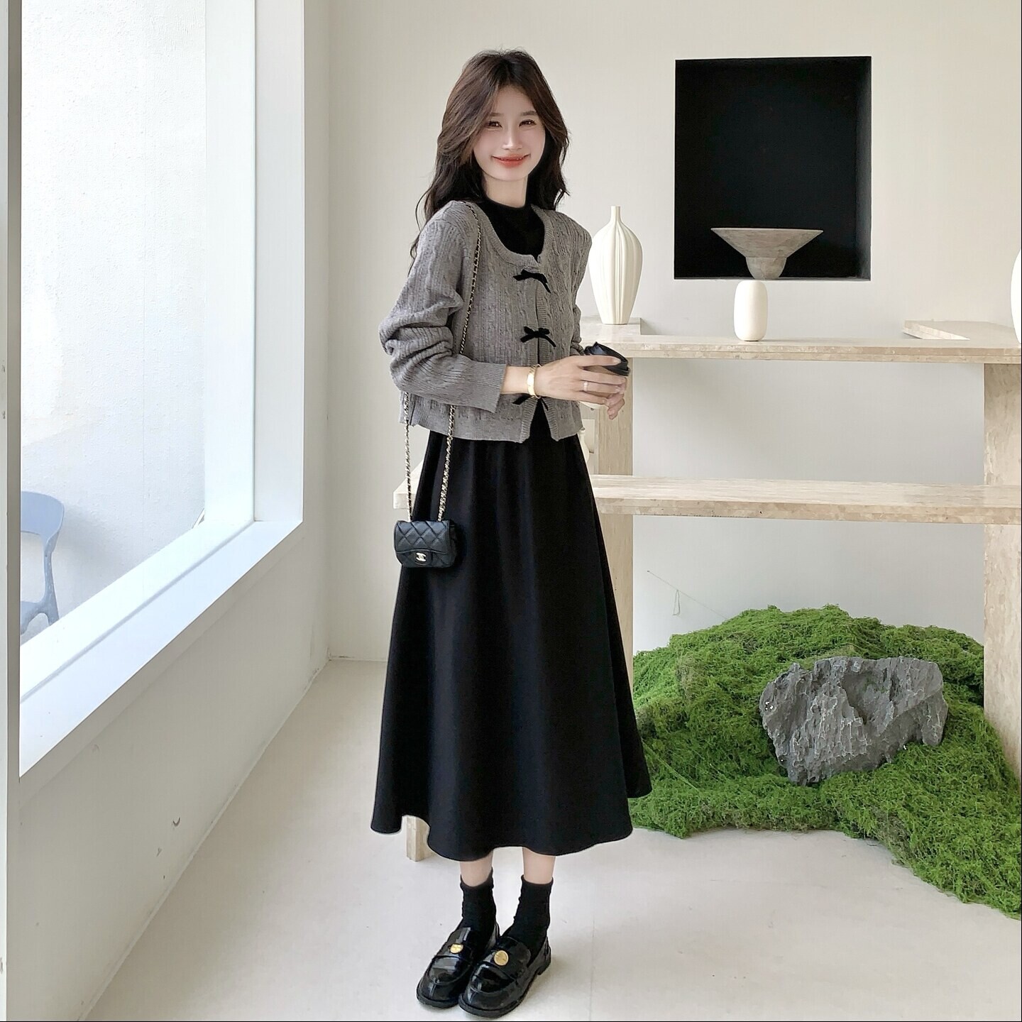 小新款香风气质减龄背心打底连衣裙两件套女秋冬结盘扣针织衫套装