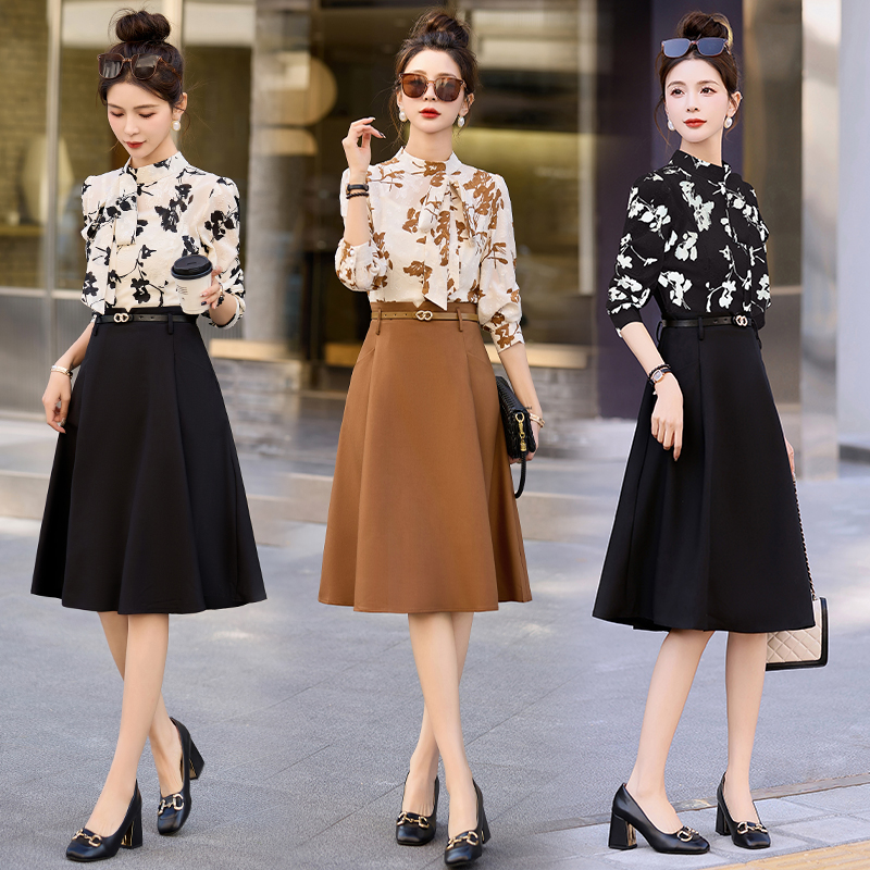 长袖连衣裙女气质2025春秋款法式小香风气质温柔风假两件雪纺裙子