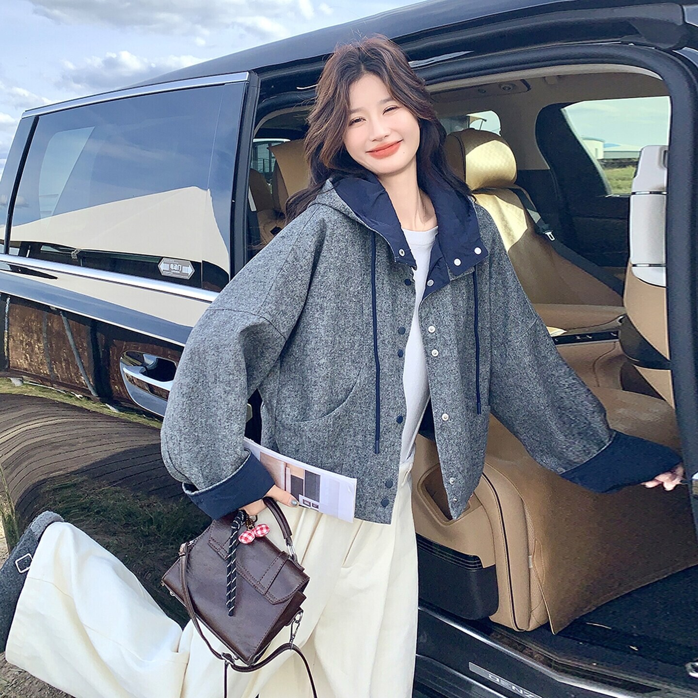 灰色高端短款连帽毛呢外套女秋冬新款韩系气质休闲小个子加厚独特
