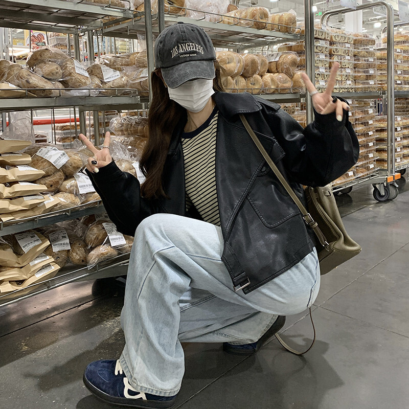 秋季好看立领新款上市合成革显瘦优质短款海宁精品新休闲皮衣外套