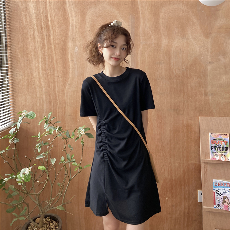 Real price ~ versatile, simple and loose round neck, slim waist, split Pleated Dress