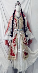 全套 现货特价 出租100 新疆维吾尔族服装 旅拍服装