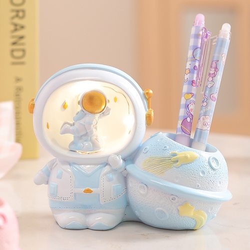 可爱小鹿笔筒小夜灯多功能儿童卧室装饰创意收纳桌面摆件节日礼品