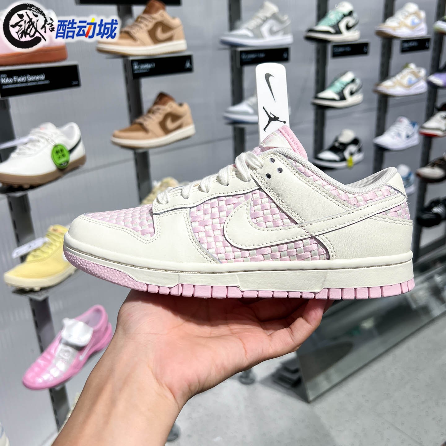 Nike耐克女子2026秋新款时尚百搭编织拼接运动休闲板鞋IH2476-600