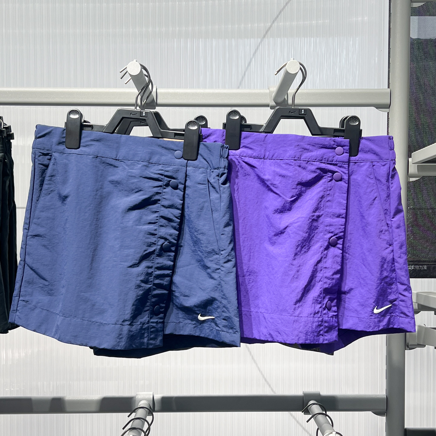 Nike耐克女子夏季新款梭织防走光网球运动休闲裙裤HM6980-410-547