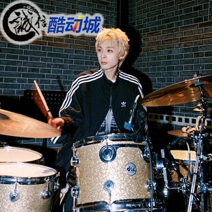 阿迪达斯三叶草男复古双拉链立领运动宽松夹克外套 KC2606 KC2605