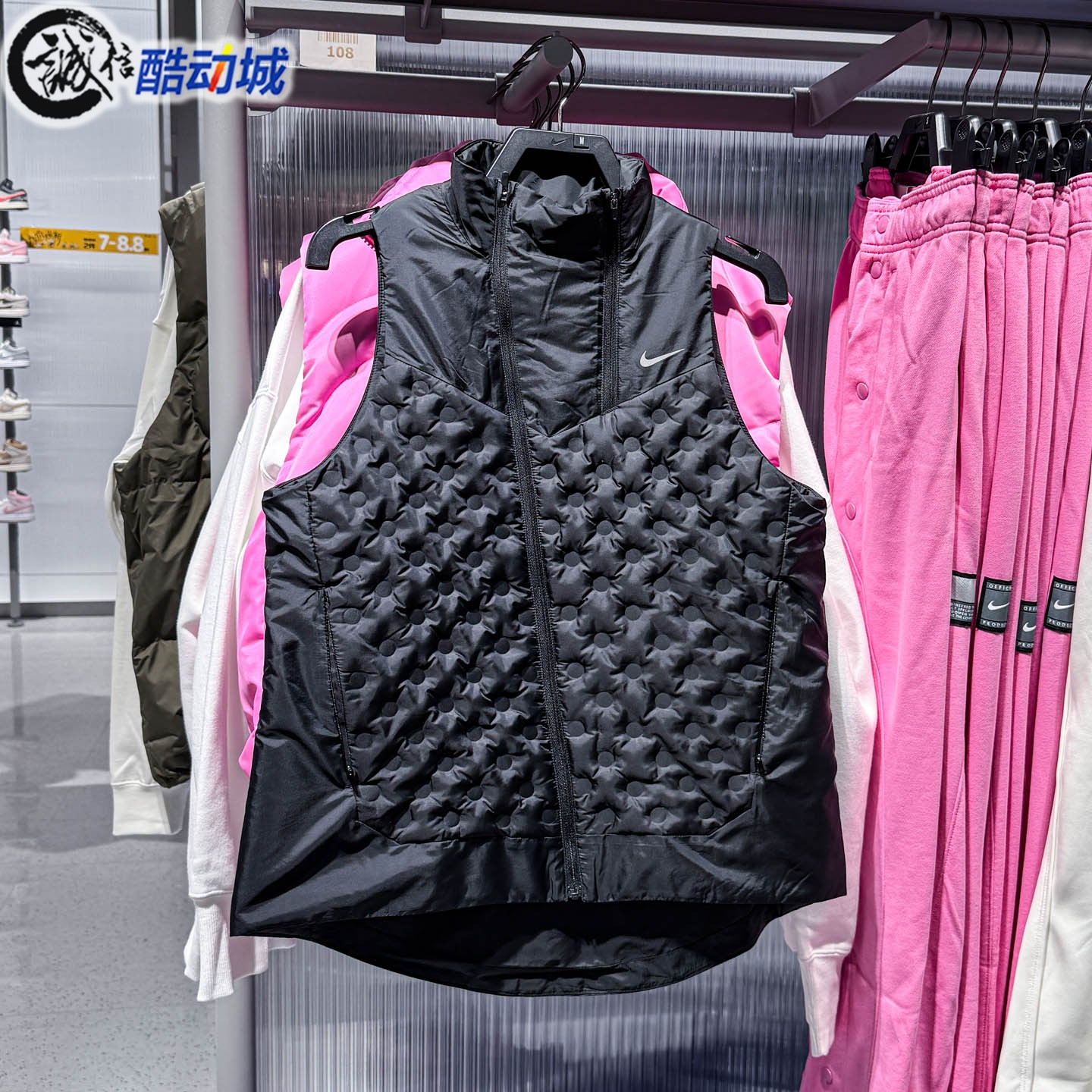 正品NIKE耐克女子2024冬拼接拒水轻薄立领跑步羽绒马甲FB7607-010