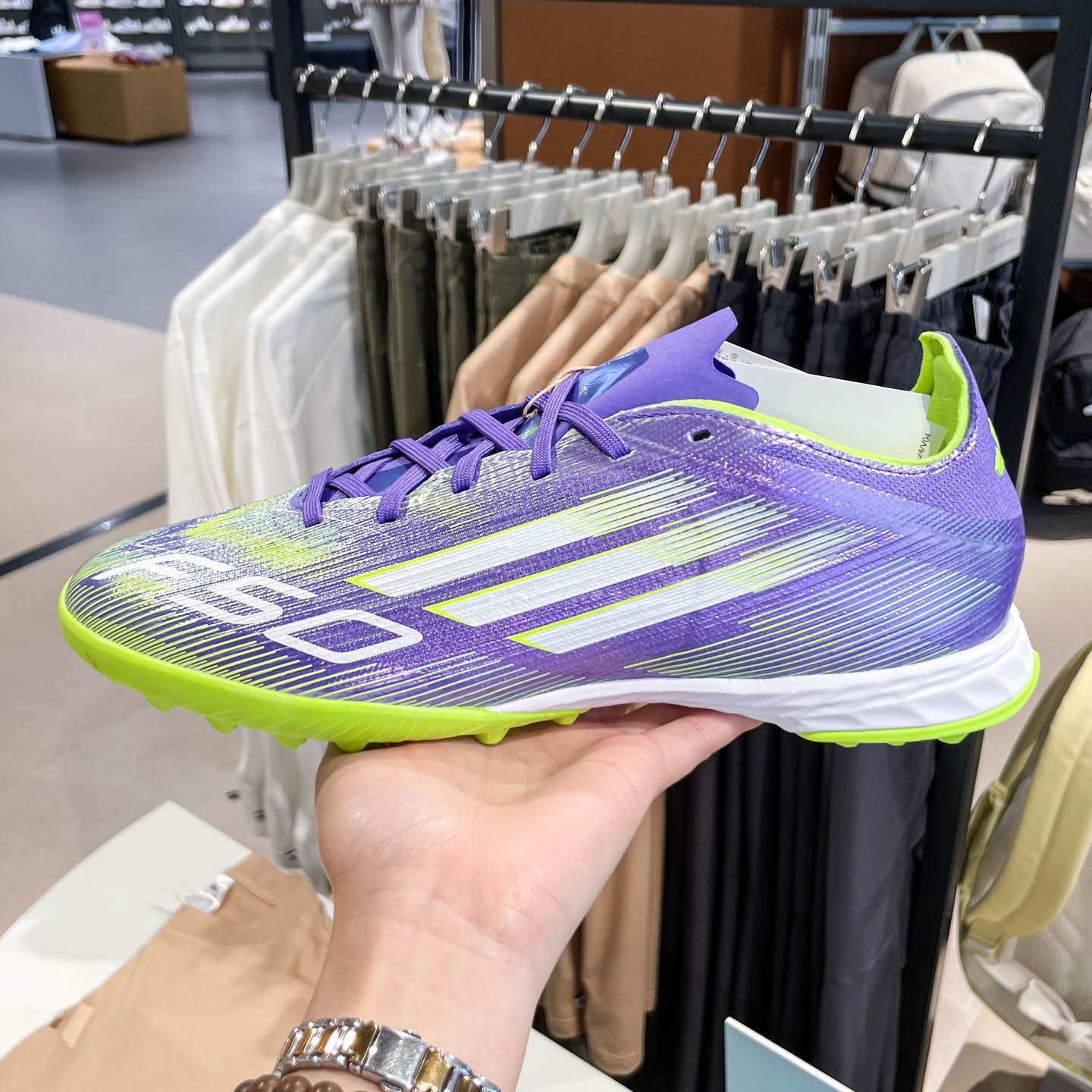 Adidas阿迪达斯男子F50 PRO TF人造草地碎钉足球鞋 JH7665 JH7662
