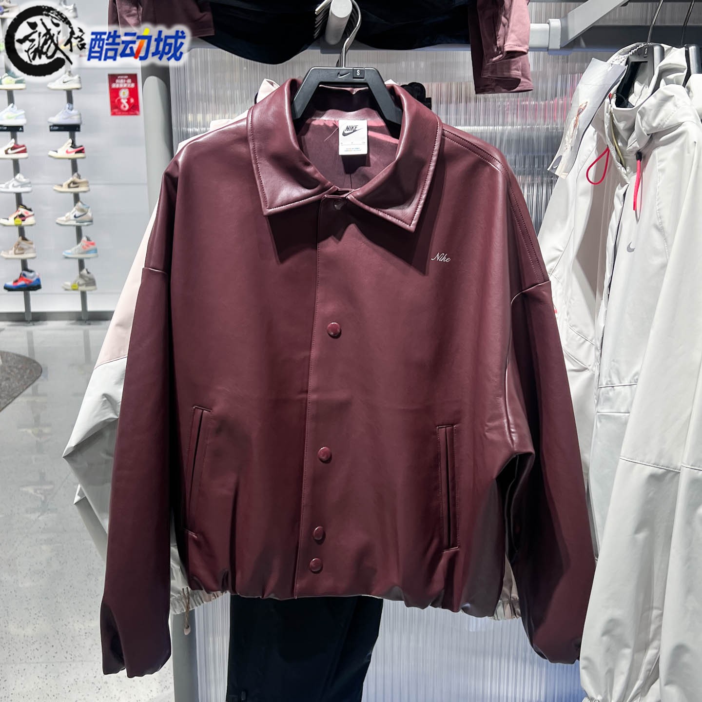 Nike耐克女子2026春新款时尚复古舒适宽松翻领夹克外套IQ8170-652