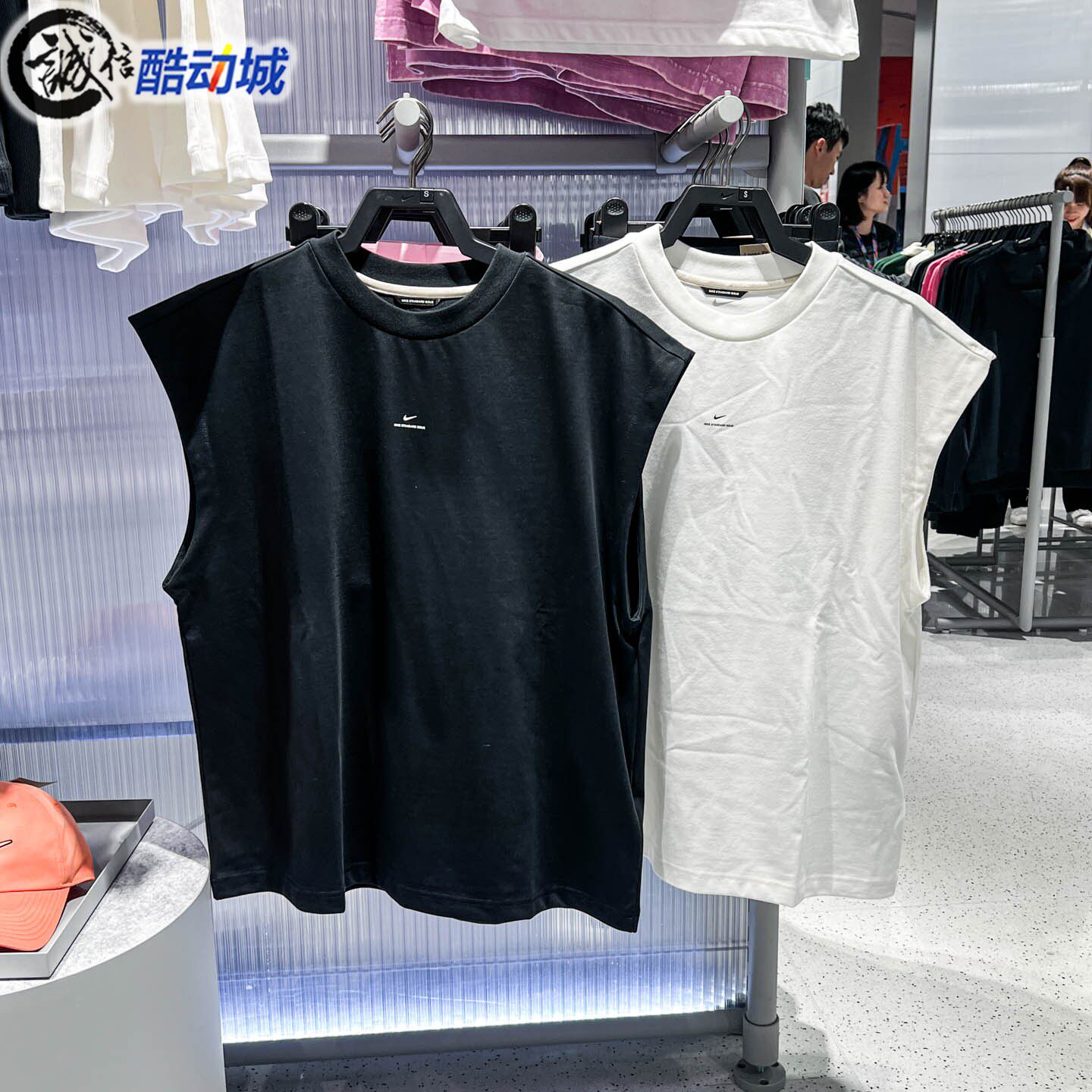 Nike耐克男子2026夏新款经典篮球宽松速干无袖上衣IF2564-010-133