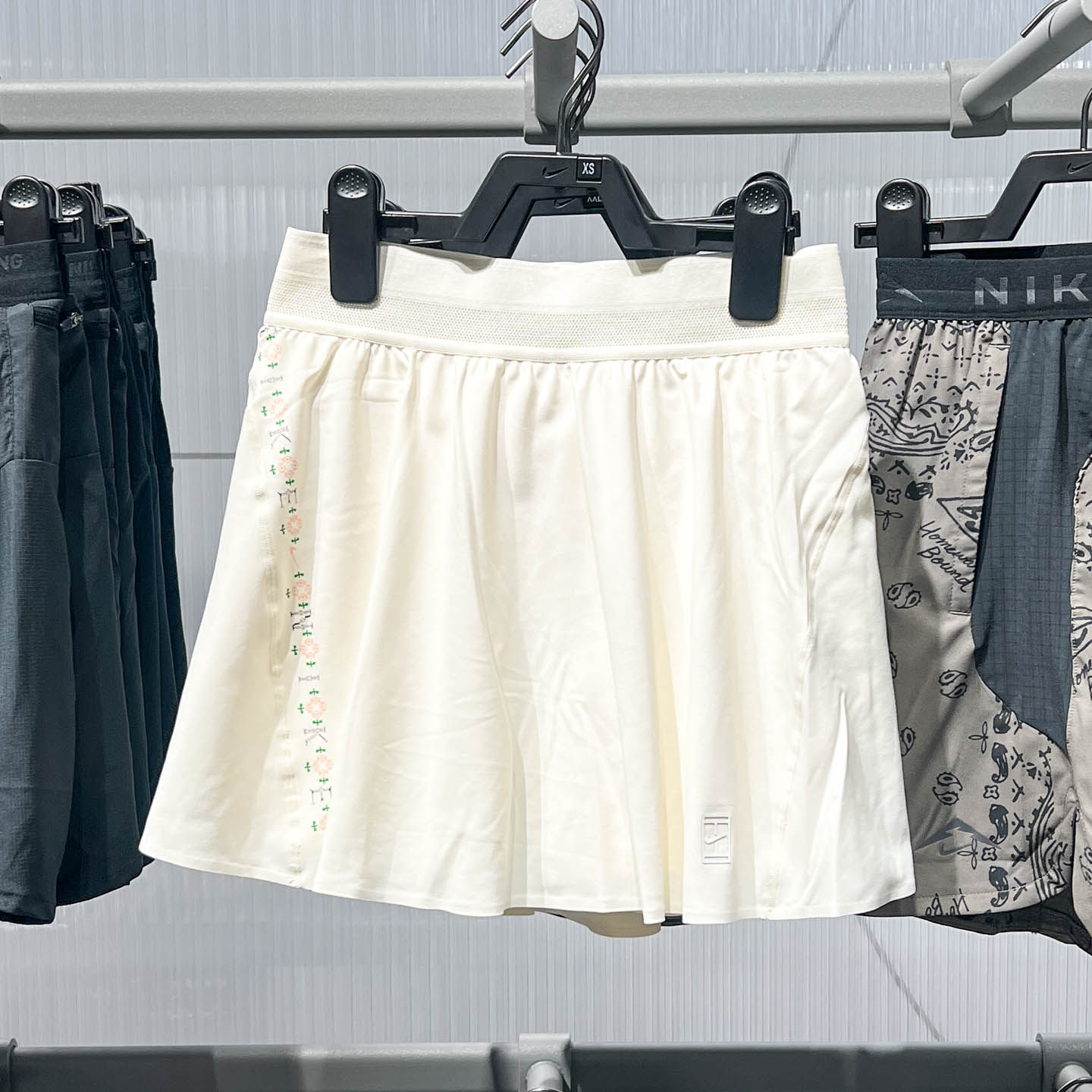 Nike耐克女装2025秋季新款经典轻便速干运动网球半身裙II0468-047