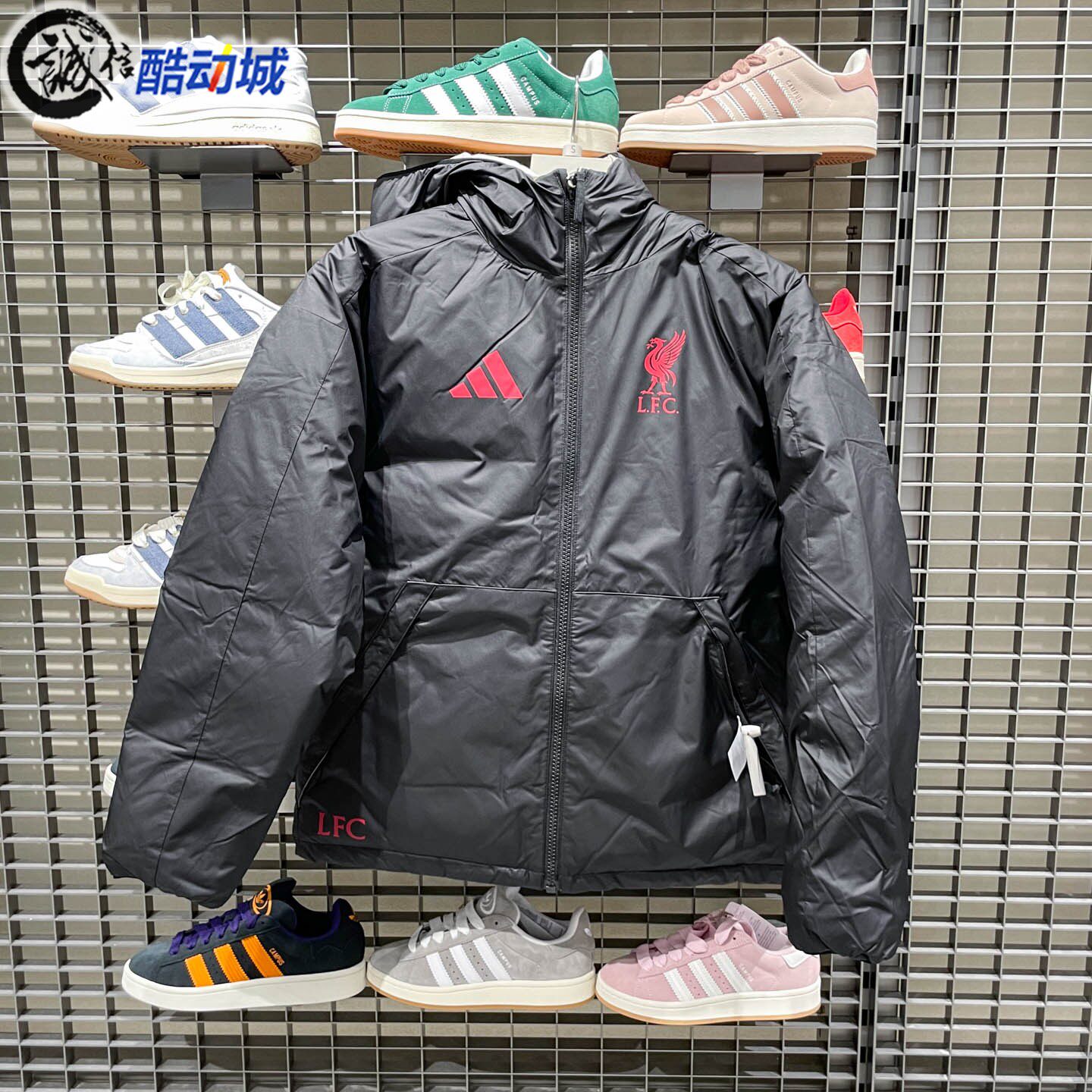 阿迪达斯男子冬季款利物浦足球双面穿保暖600蓬鸭绒羽绒服 JW7902