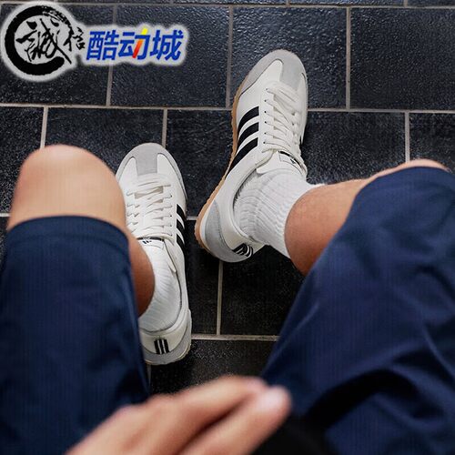 阿迪达斯中性复古薄底运动休闲鞋