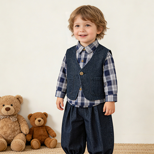 新款男童春季套装格子衬衫+牛仔马甲+牛仔裤三件套80-140码