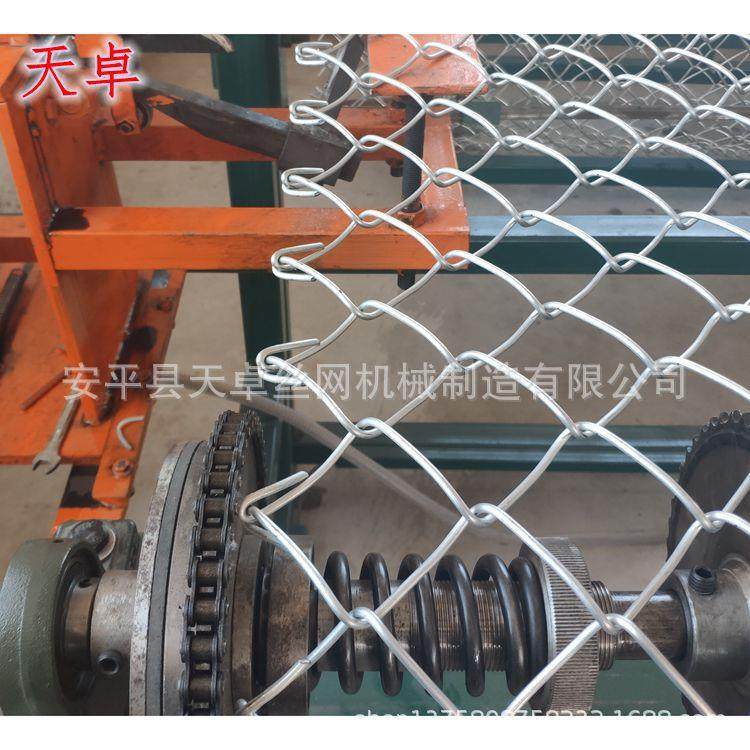 全自动单丝勾花网机生产井下假顶铁丝网设备质量保障菱形网,五金/工具,其他机械五金,淘宝优惠券,粉丝福利购,淘宝优惠卷