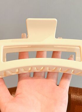 新款13m大号磨砂咖啡米白黑色气质方形后脑勺抓夹洗澡高马尾鲨