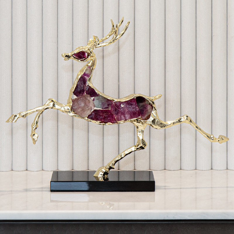 紫水晶金色鹿摆件样板间售楼部酒店客厅餐边柜酒柜轻奢高档装饰品