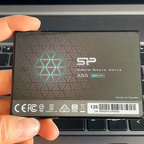 {议价}广颖电通A55 128G 256G 2.5寸 SATA3固态