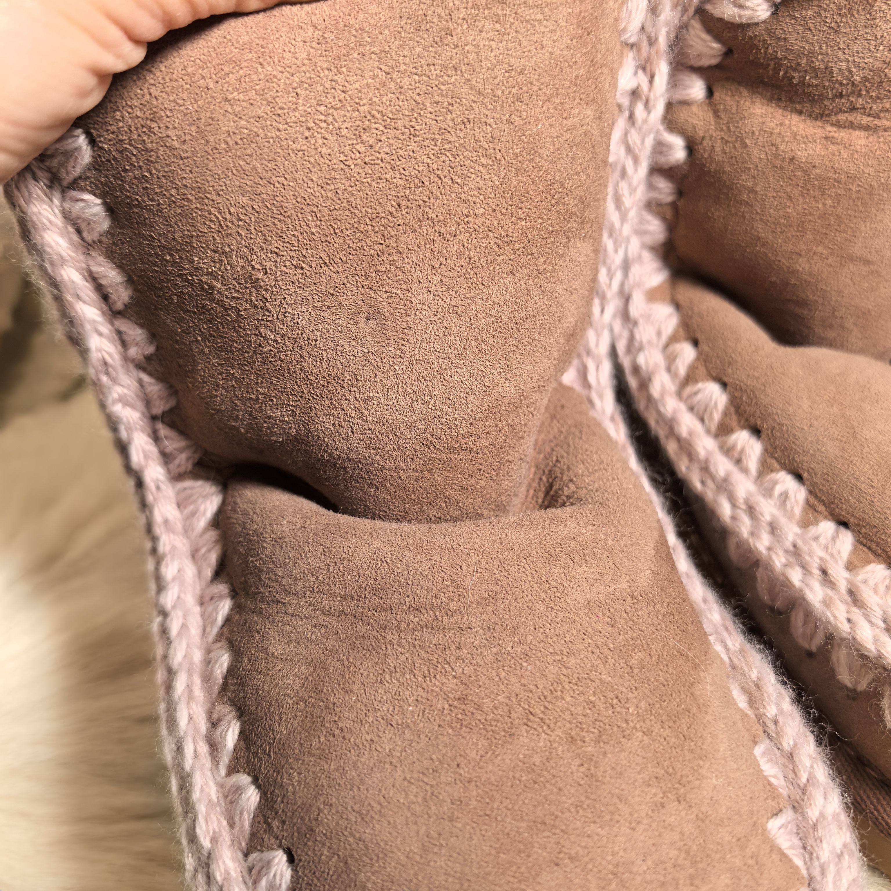 M2025年冬款羊皮毛一体女士雪地靴羊毛中短靴浅粉棕原单