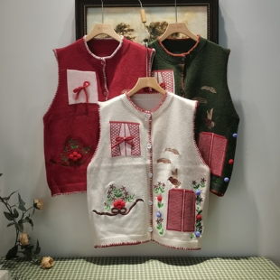 秋冬新款宽松复古手工钩花针织马甲女装外搭叠穿圆领开衫毛衣背心