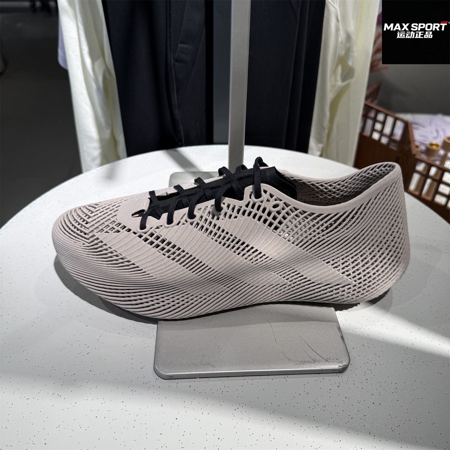 Adidas阿迪达斯男女洞洞鞋26夏风巢网眼透气运动休闲跑步鞋KJ8966
