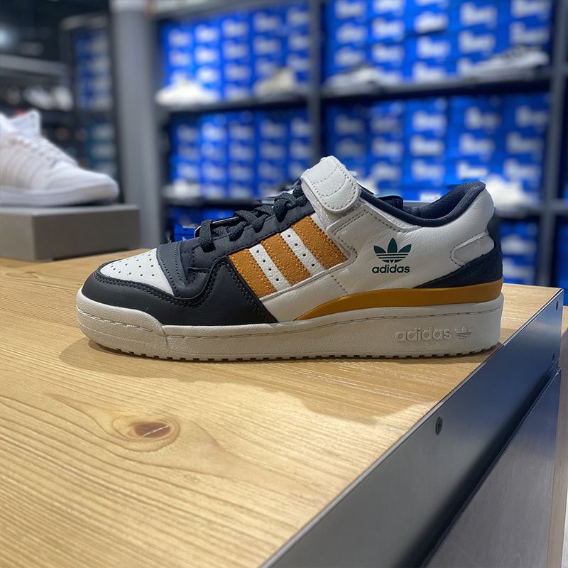 正品Adidas/三叶草男女同款FORUM84LOW运动休闲低帮滑板鞋 GX2161