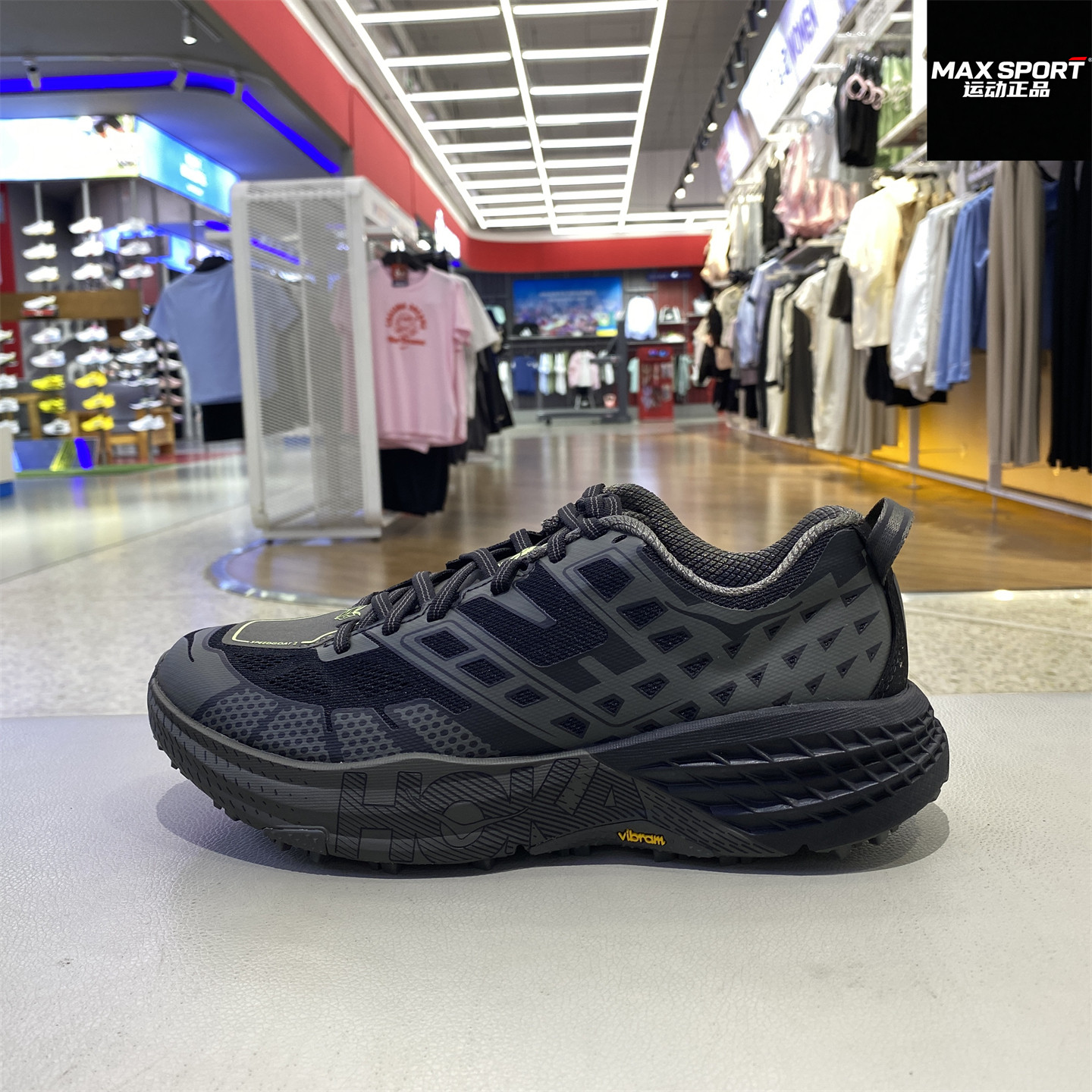HOKA男女越野户外跑步鞋图片