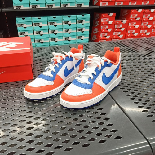 Nike/耐克百搭休闲低帮板鞋