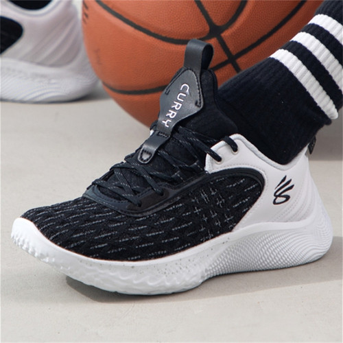 安德玛男女鞋耐磨篮球鞋