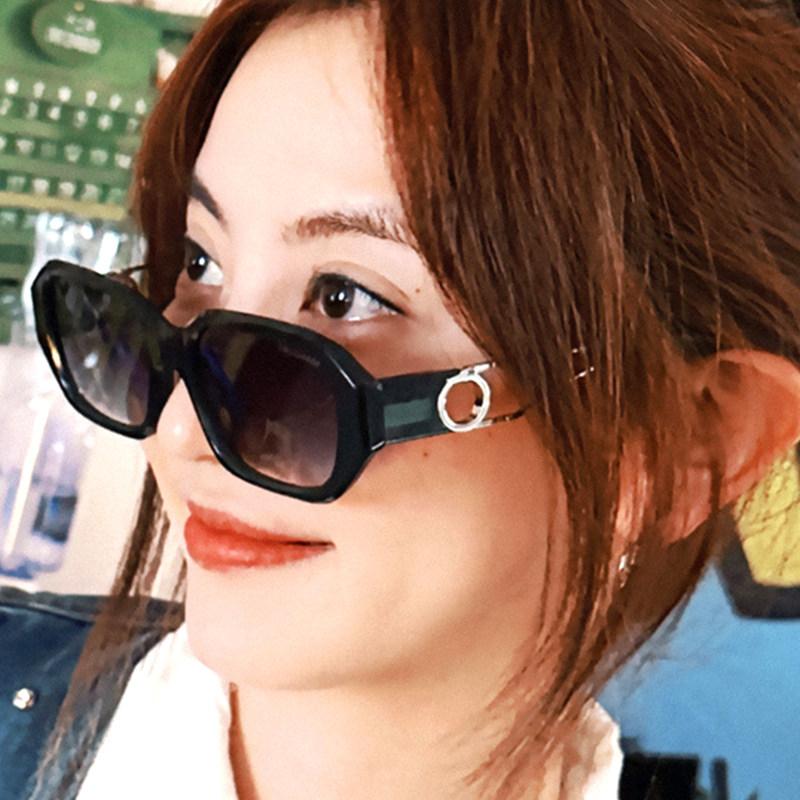 Trussardi杜鲁萨迪墨镜李梦颖同款高级感防紫外线女款太阳镜9045