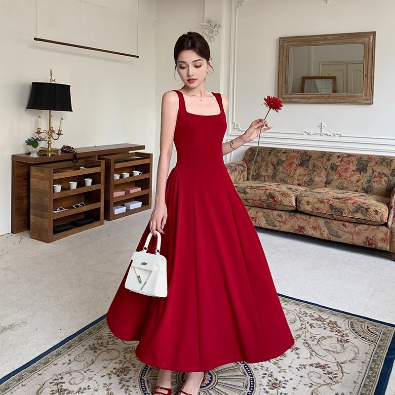 夏季新款红色吊带连衣裙法式高级气质赫本显瘦收腰裙子多巴胺长裙,女装/女士精品,连衣裙,淘宝优惠券,粉丝福利购,淘宝优惠卷