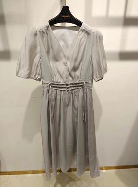 唯影WEIYING夏季新品女装丝缎连衣裙仿真丝V领收腰时尚裙子245015